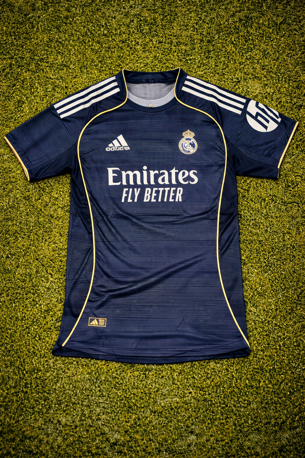 Camiseta Real Madrid 25-26 Visita – Versión Jugador (Player Version) | Talla 2XL